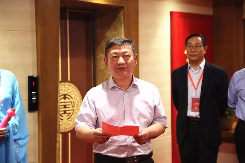 1526974447537855.jpg 2.jpg